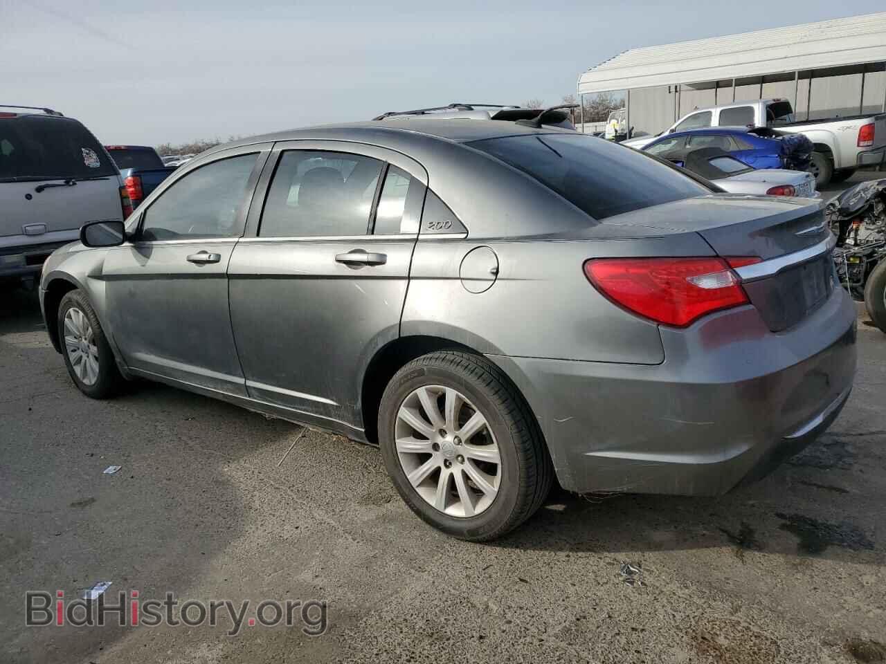 2013 CHRYSLER 200 - VIN: 1C3CCBBB2DN577169 - Фото 2
