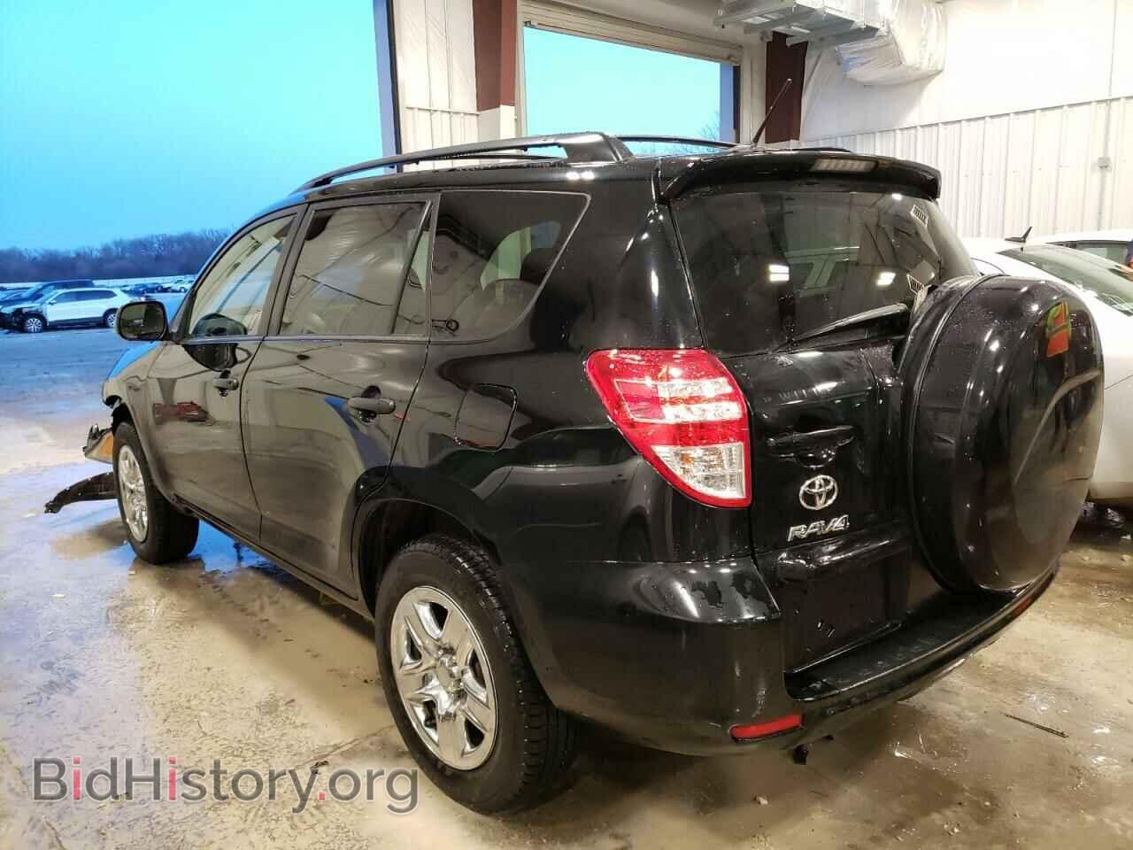 2011 TOYOTA RAV4 - VIN: 2T3BF4DV5BW092810 - Фото 2