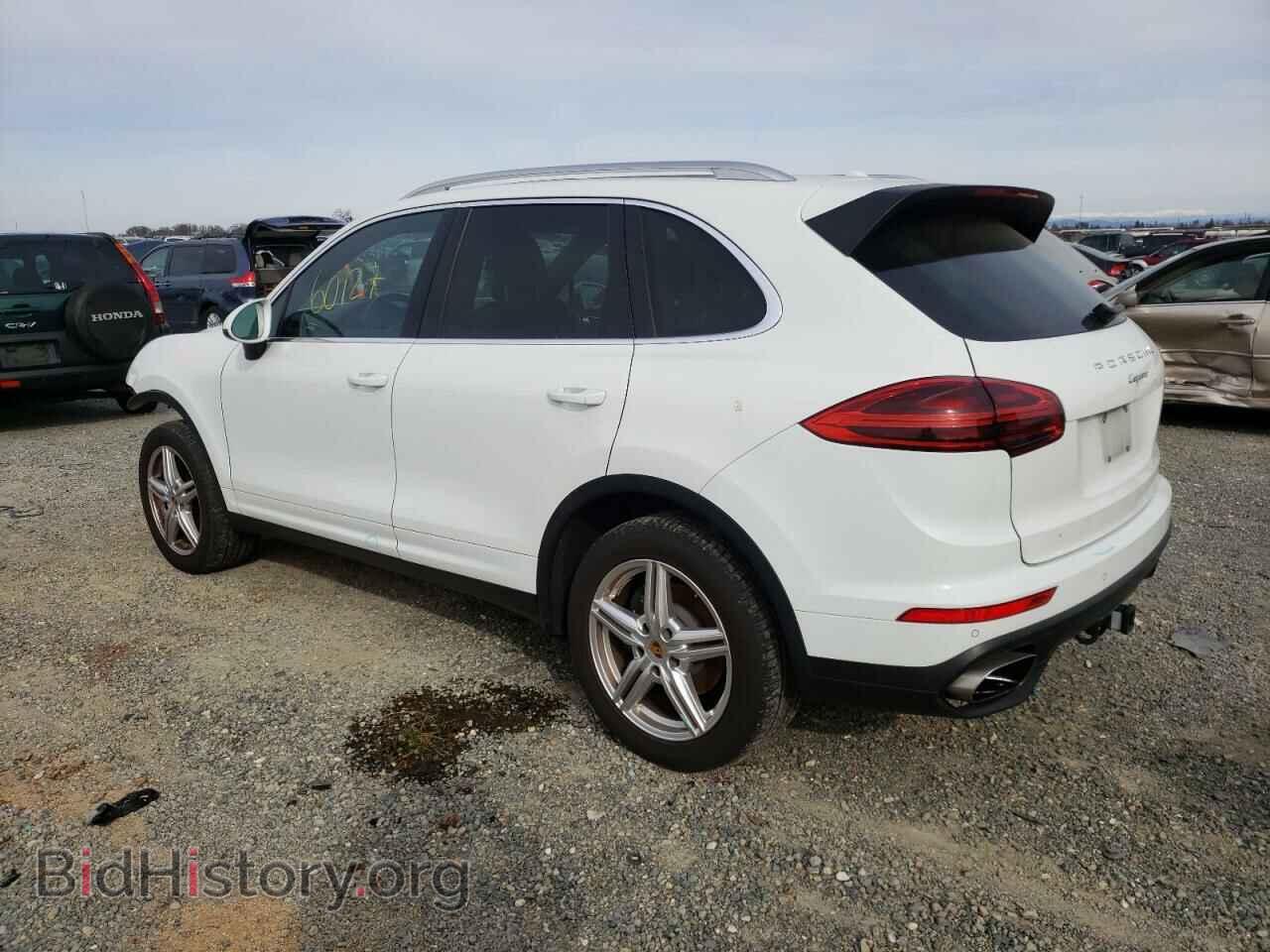 2016 PORSCHE CAYENNE - VIN: WP1AA2A20GLA10807 - Фото 2