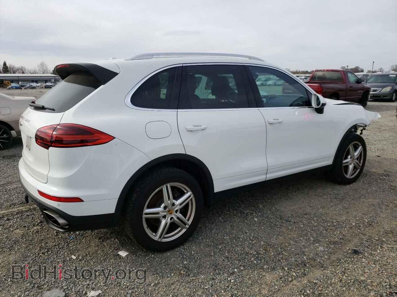 2016 PORSCHE CAYENNE - VIN: WP1AA2A20GLA10807 - Фото 3