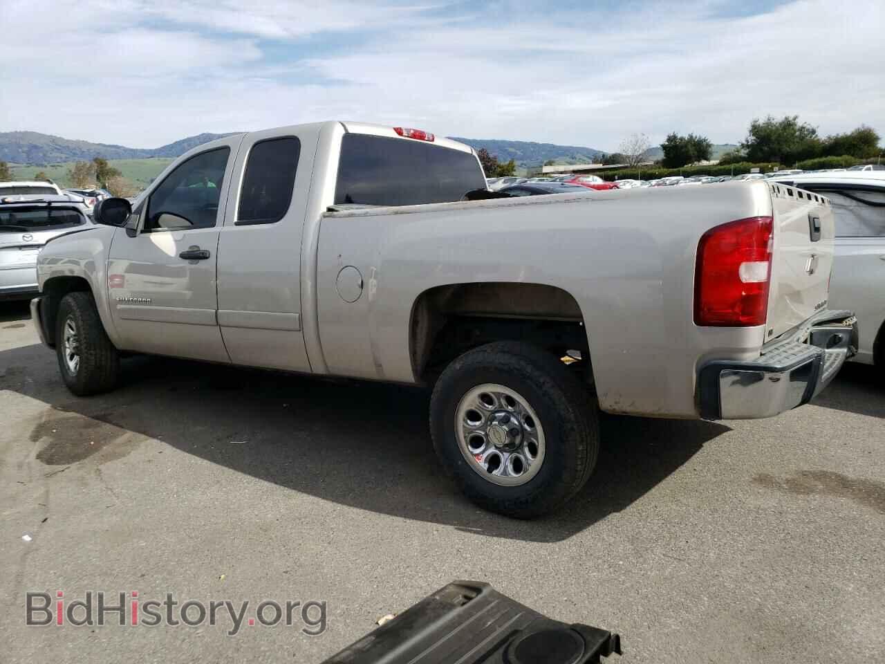 2007 CHEVROLET SILVERADO - VIN: 1GCEC19C27Z617664 - Фото 2