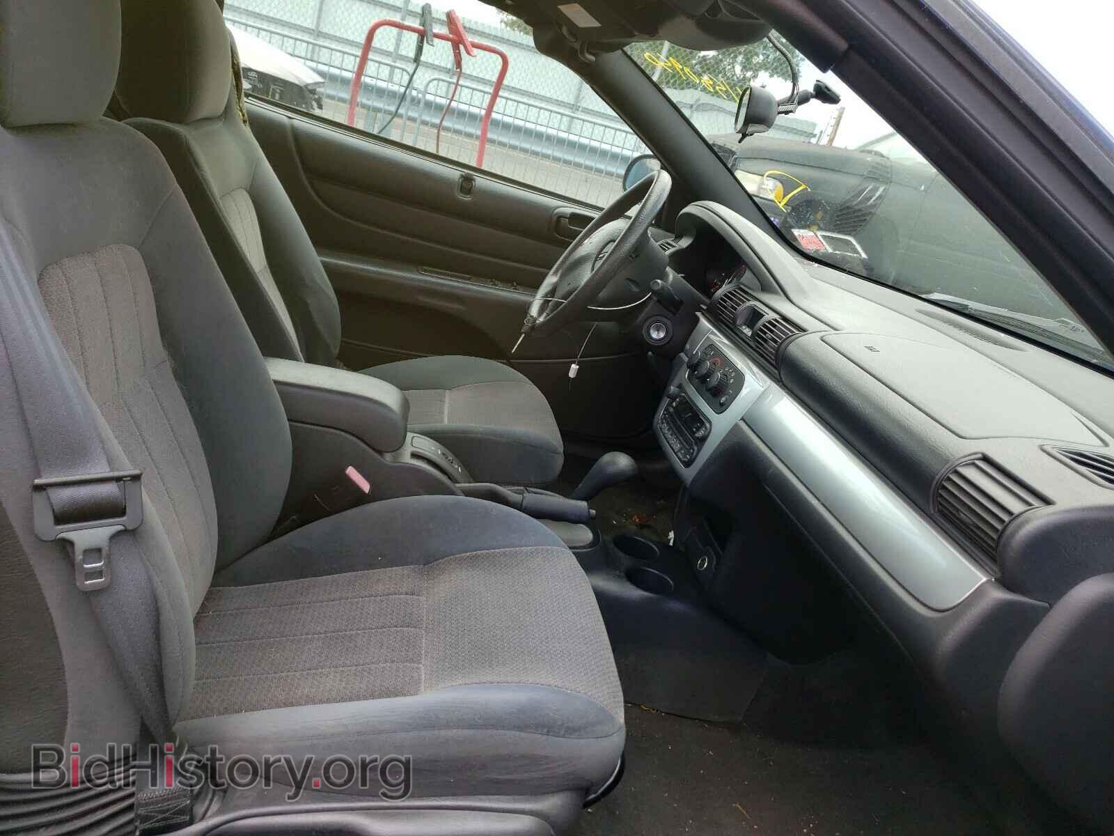 2005 CHRYSLER SEBRING - VIN: 1C3EL55R85N608445 - Фото 5