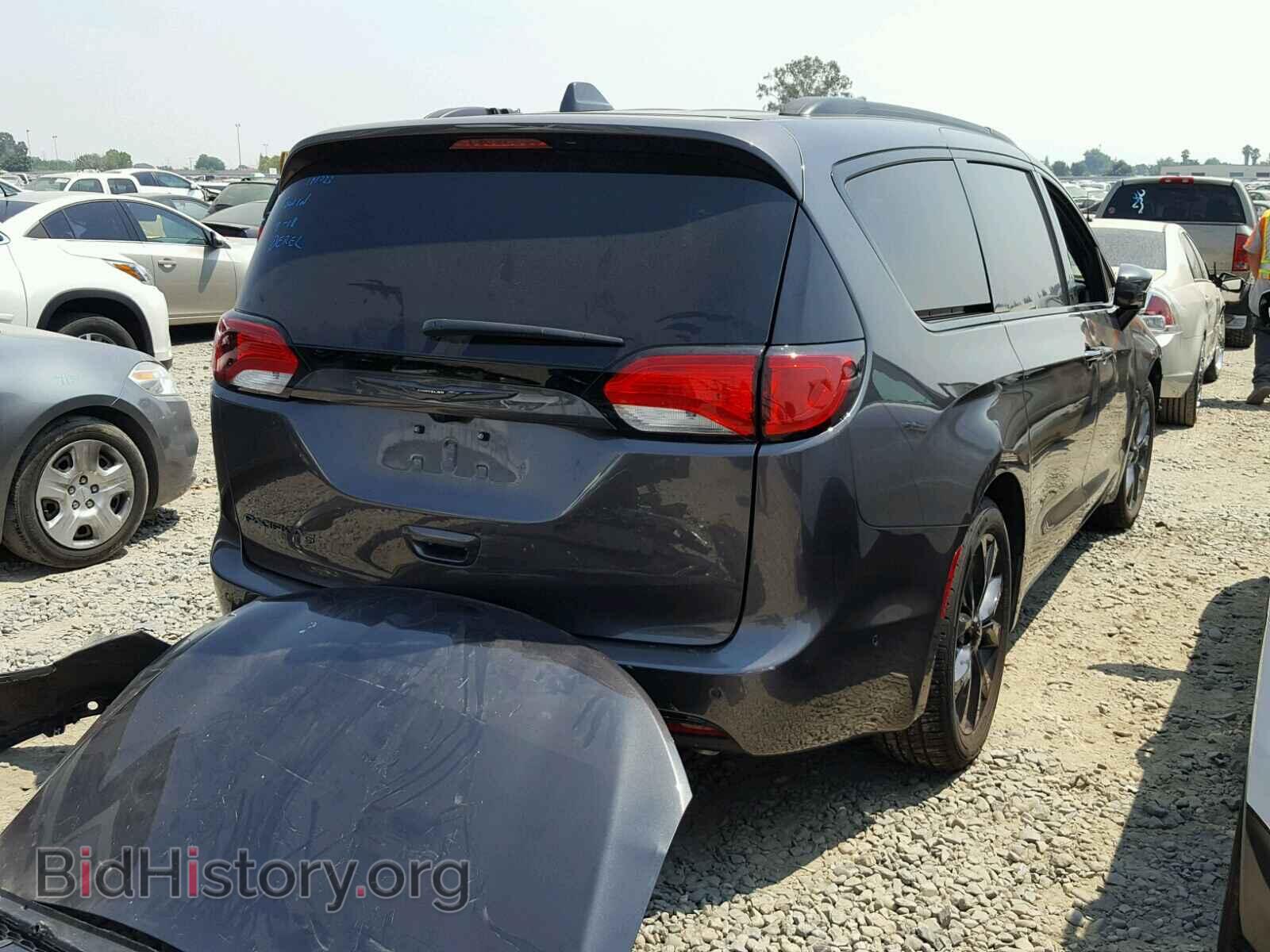 2018 CHRYSLER PACIFICA T - VIN: 2C4RC1EG6JR182515 - Photo 4