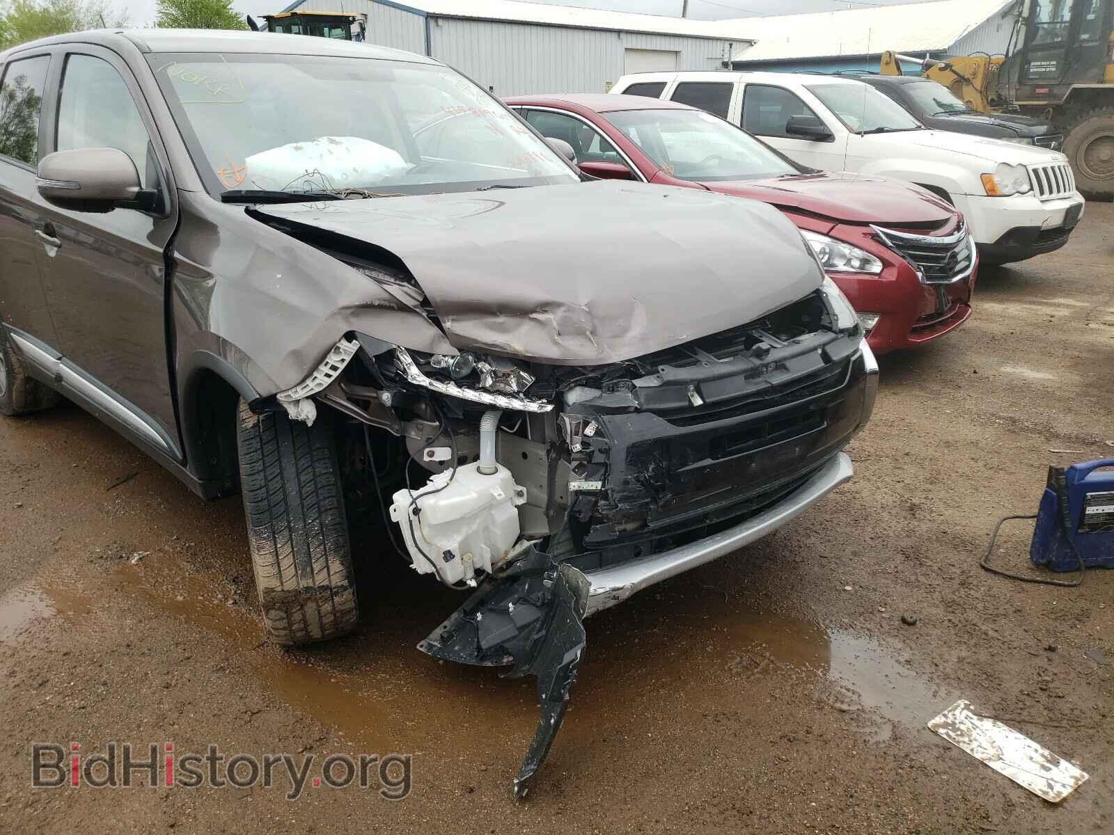 2016 MITSUBISHI OUTLANDER - VIN: JA4AD3A35GZ010798 - Фото 9