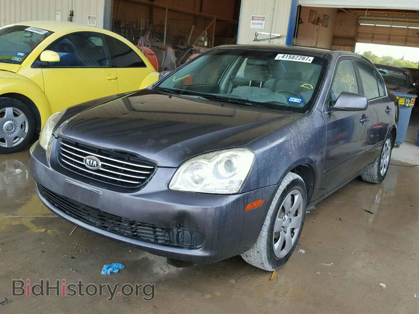 2008 KIA OPTIMA - VIN: KNAGE123585205337 - Photo 2
