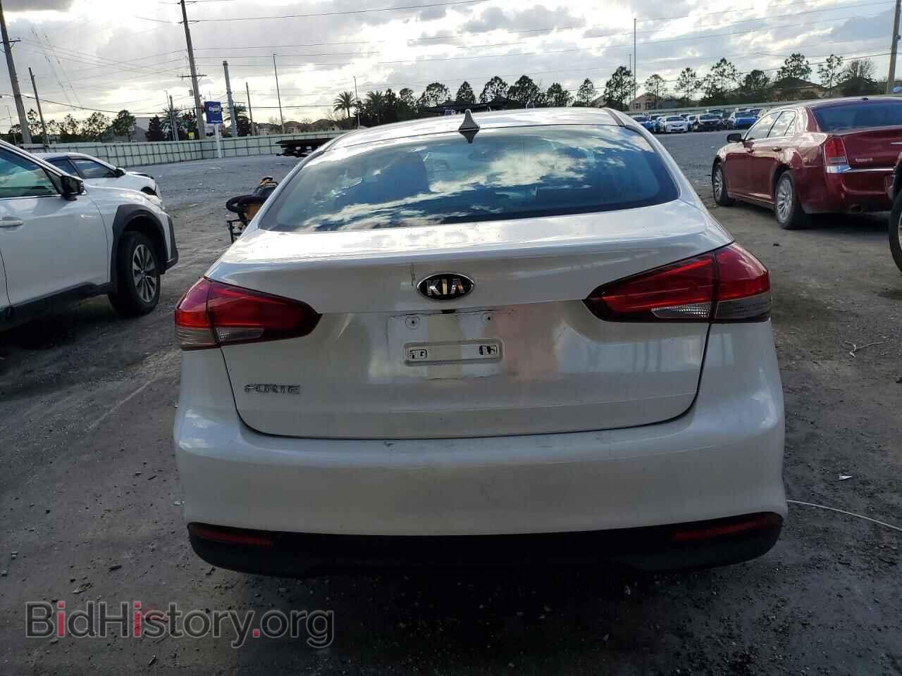 2017 KIA FORTE - VIN: 3KPFL4A79HE107393 - Фото 6