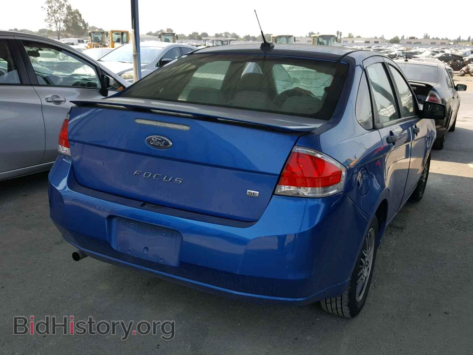 2011 FORD FOCUS - VIN: 1FAHP3FN2BW197973 - Фото 4