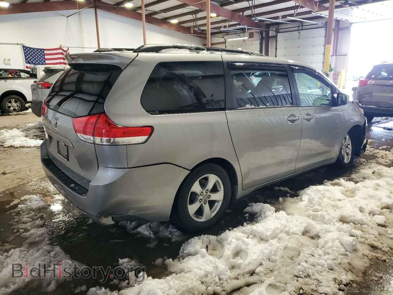 2012 TOYOTA All Models - VIN: 5TDKK3DC9CS254865 - Фото 3