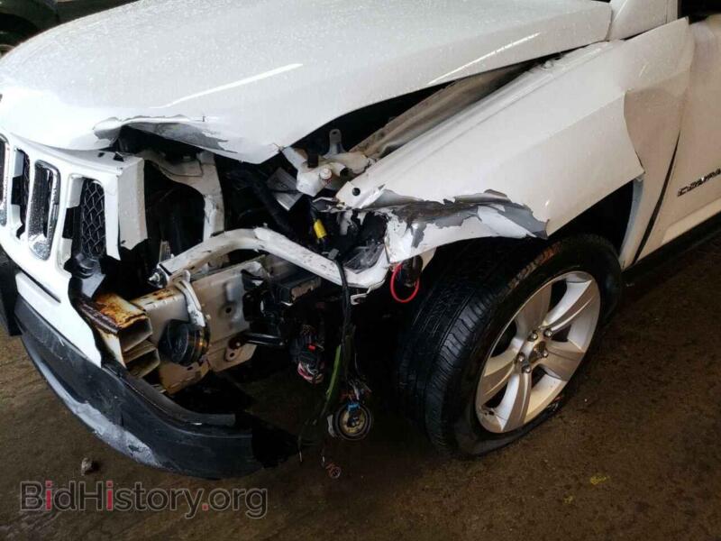 2011 Jeep COMPASS (VIN 1J4NF1FB6BD158626) — фото 9 из 10