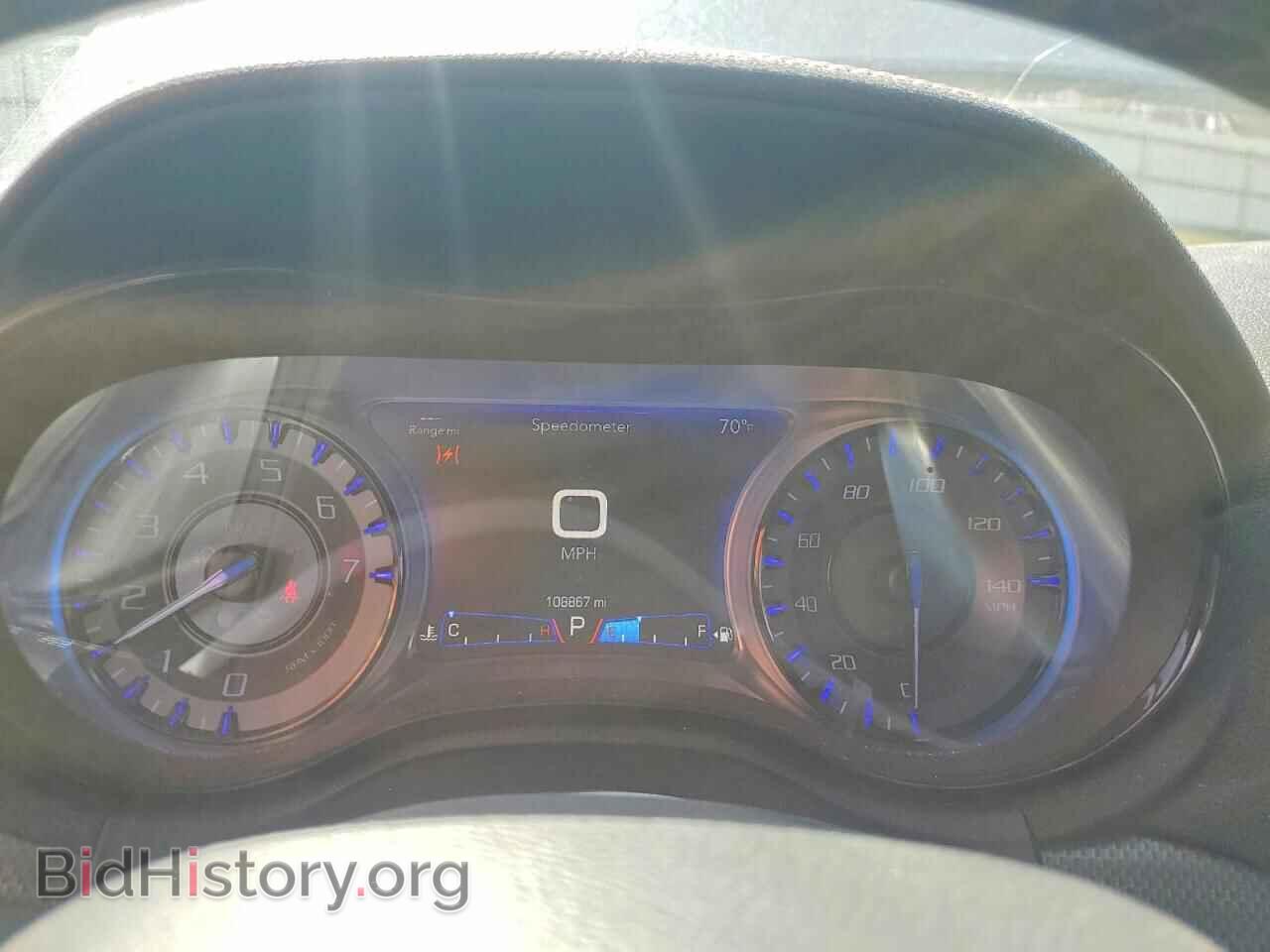 2015 CHRYSLER 300 - VIN: 2C3CCABG3FH922579 - Фото 9