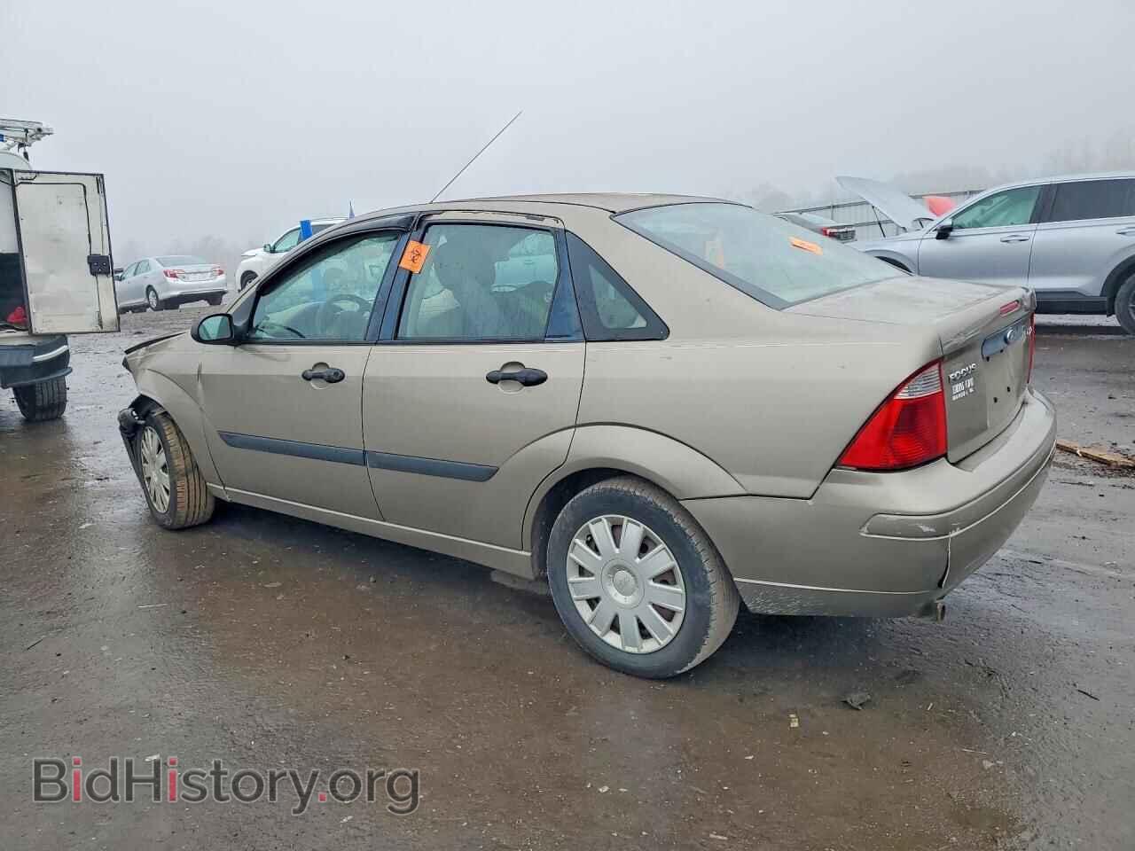 2005 FORD FOCUS - VIN: 1FAFP34N95W104963 - Фото 2