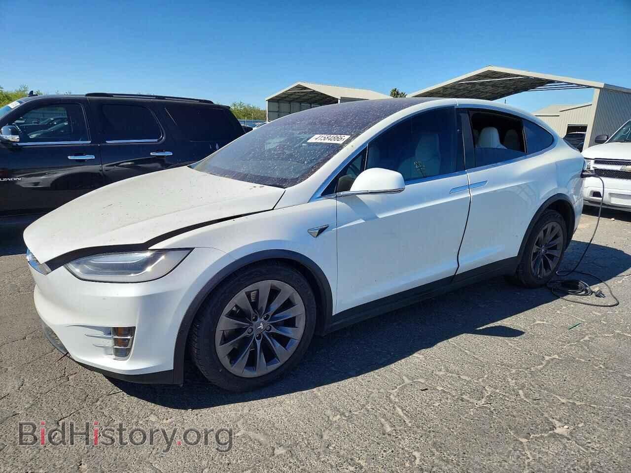 Фотография 5YJXCBE28HF061203 - TESLA MODEL X 2017