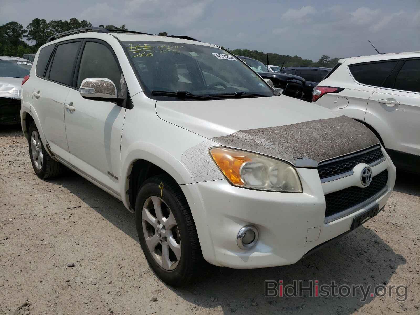 Photo JTMYF4DV1AD026597 - TOYOTA RAV4 2010