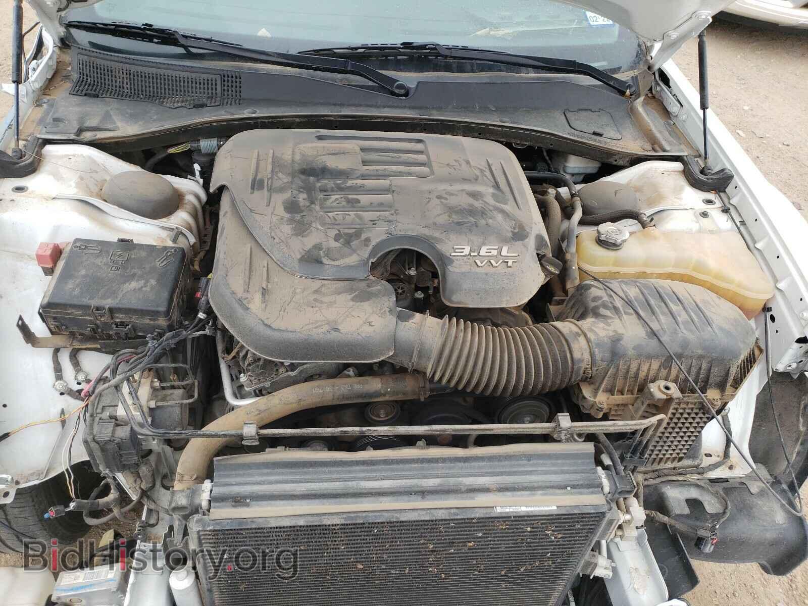 2014 CHRYSLER 300 - VIN: 2C3CCARG5EH355800 - Фото 7