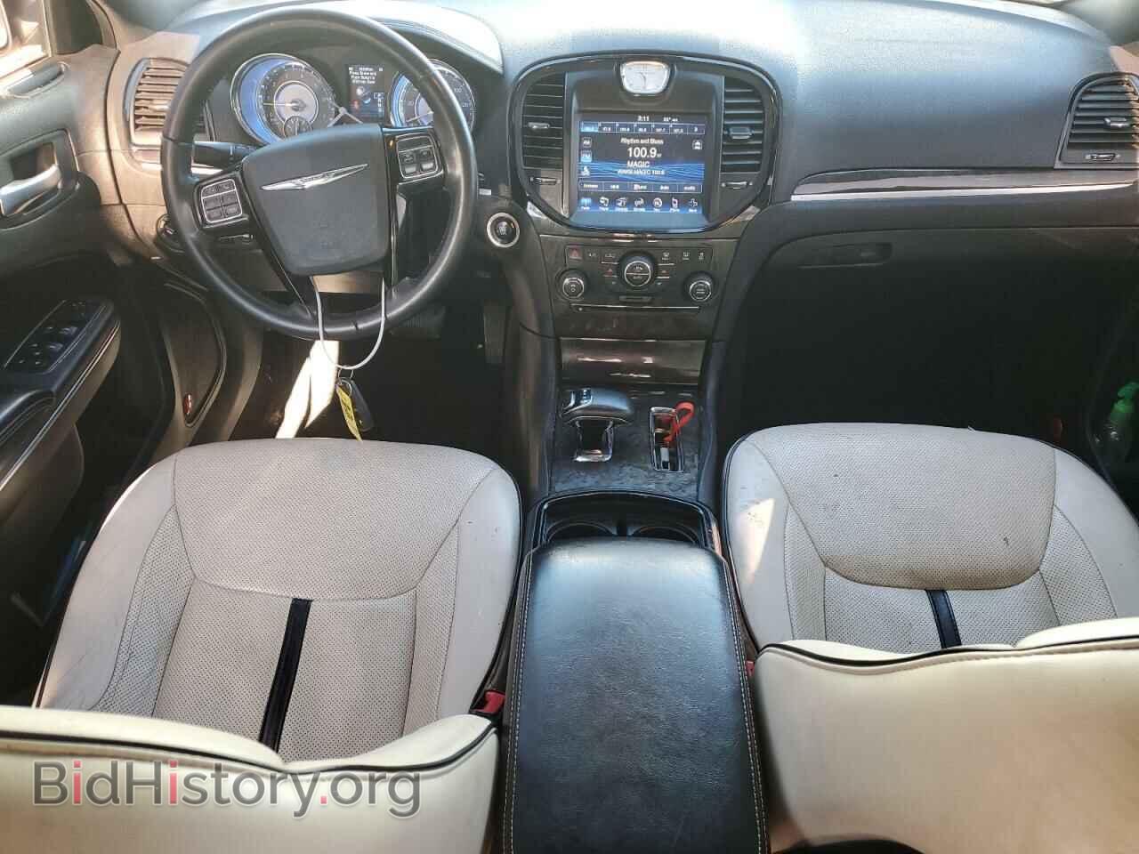 2013 CHRYSLER 300 - VIN: 2C3CCAAG3DH741027 - Фото 8