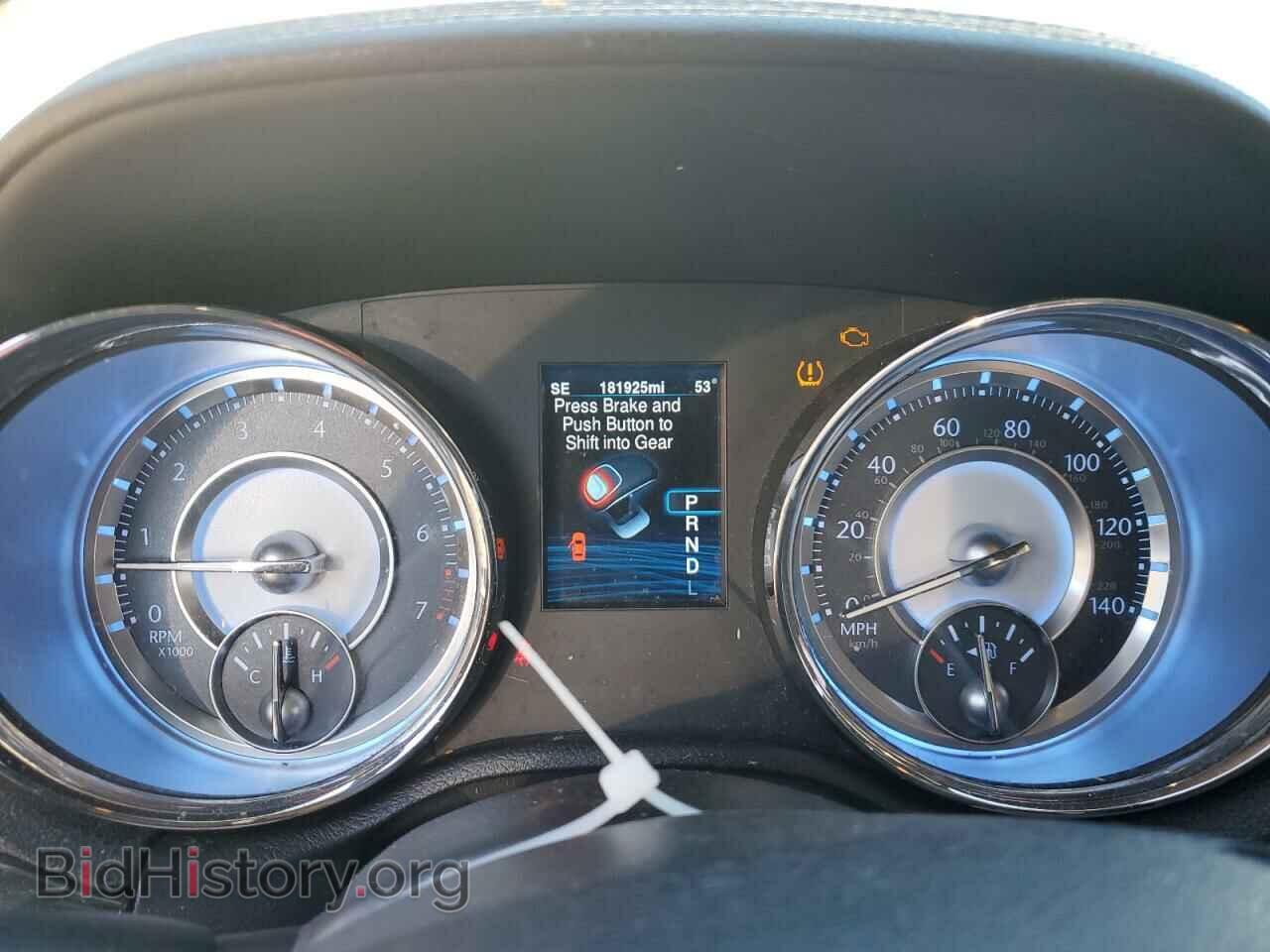 2013 CHRYSLER 300 - VIN: 2C3CCAAG3DH741027 - Фото 9