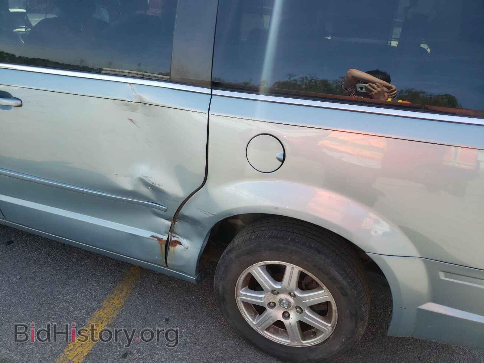 2008 CHRYSLER MINIVAN - VIN: 2A8HR54P88R759292 - Фото 9