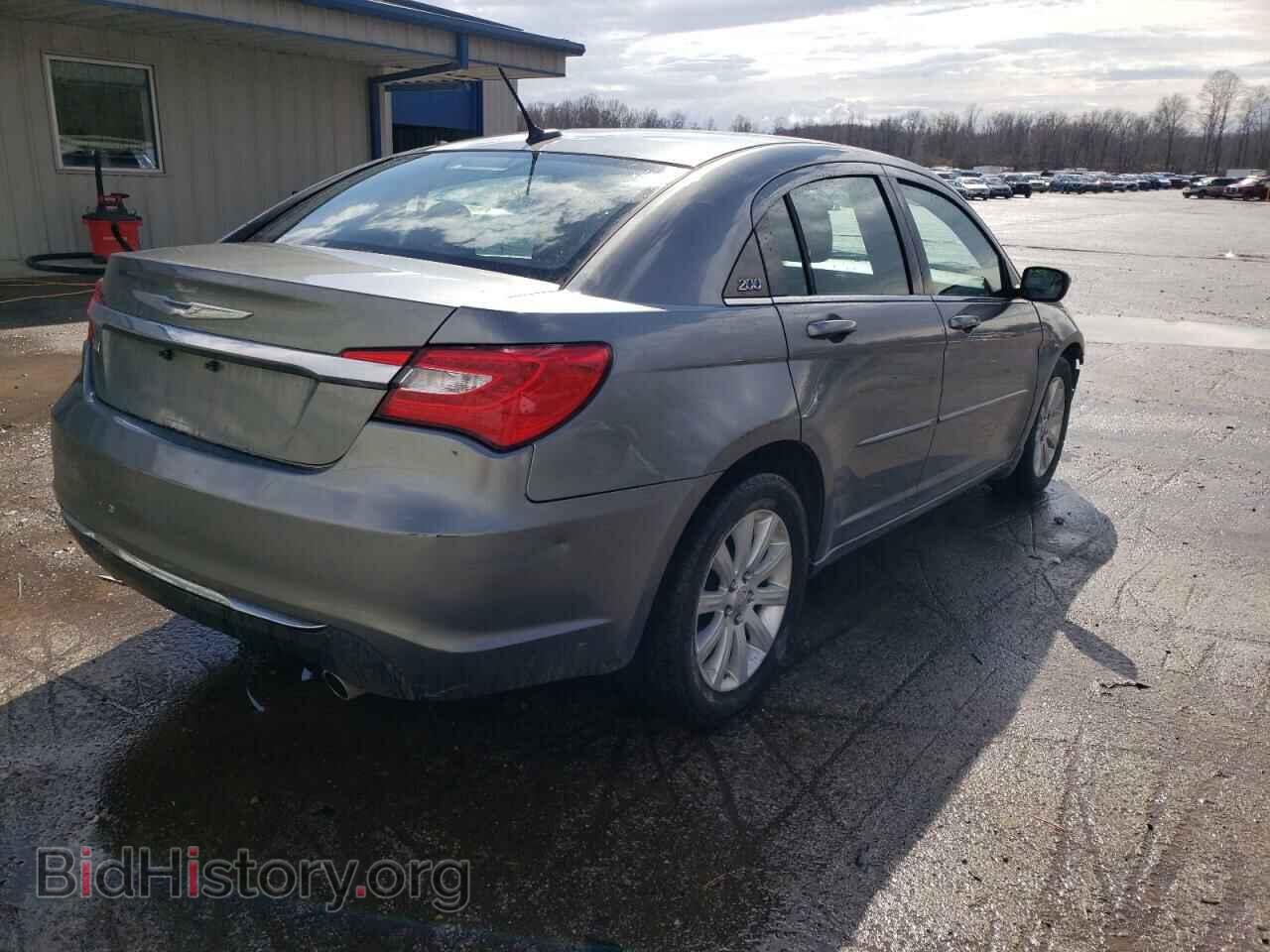 2013 CHRYSLER 200 - VIN: 1C3CCBBG6DN703822 - Фото 4