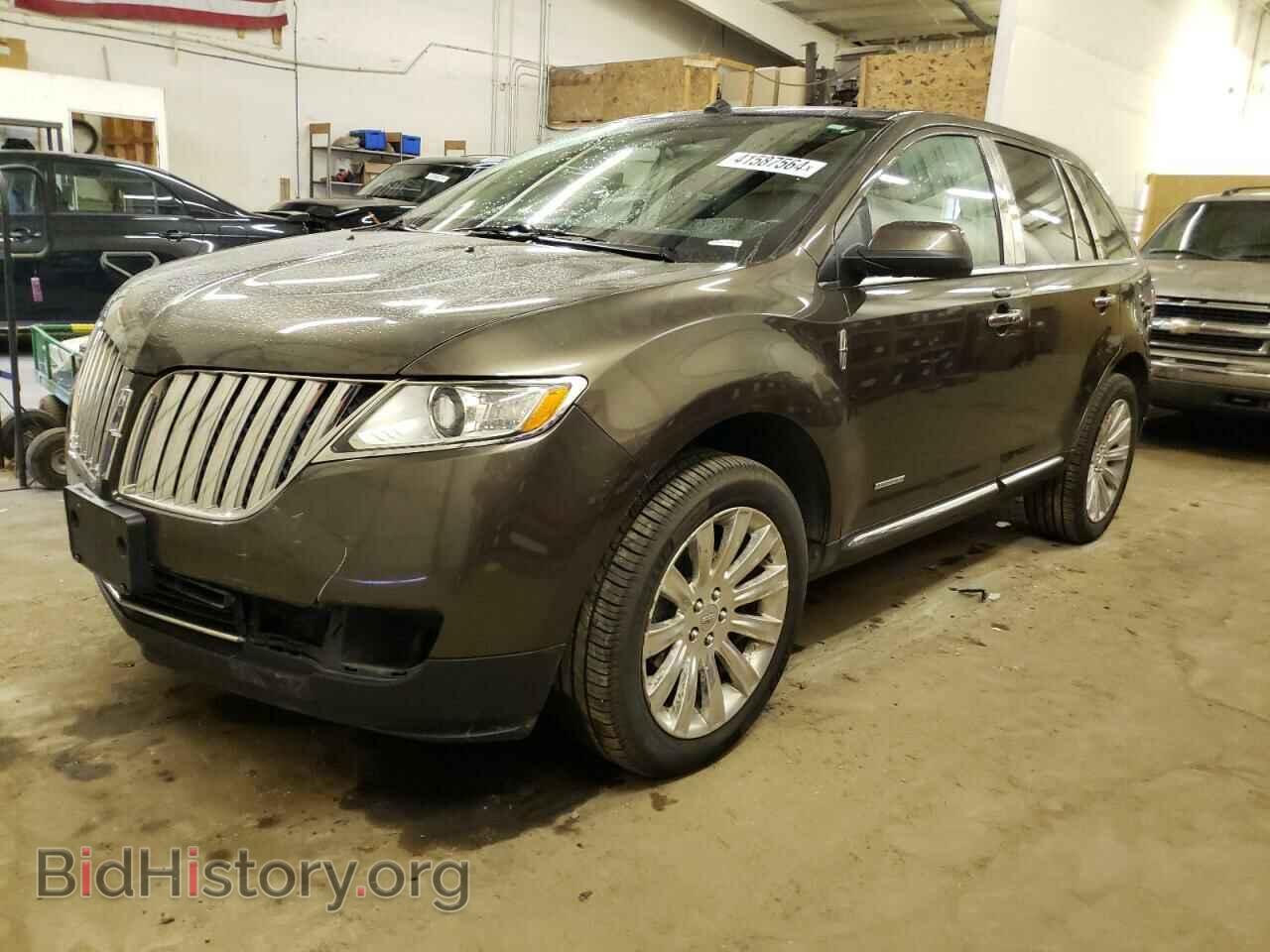 Photo 2LMDJ8JK7BBJ18318 - LINCOLN MKX 2011