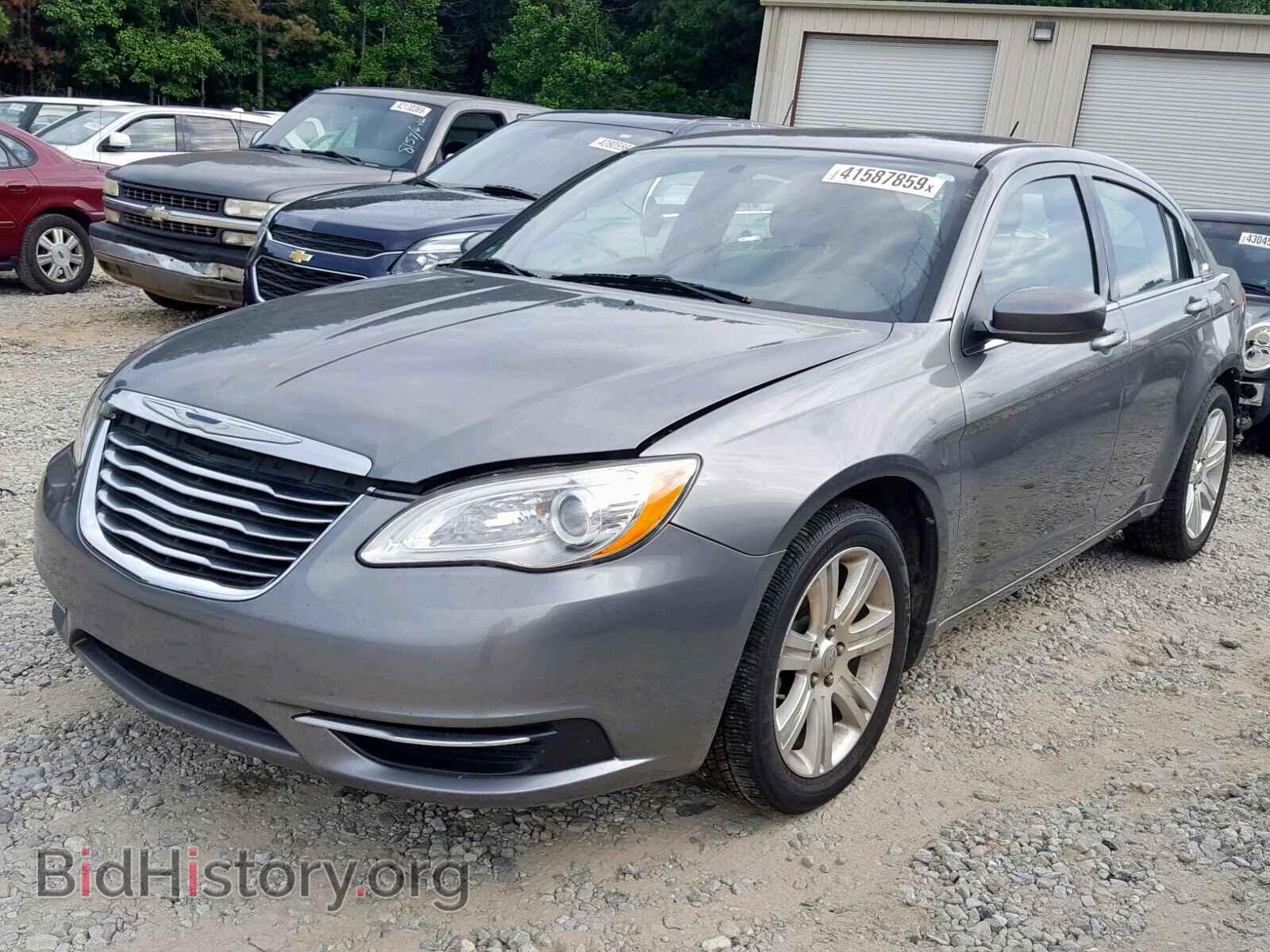 2013 CHRYSLER 200 - VIN: 1C3CCBAB9DN705778 - Photo 2
