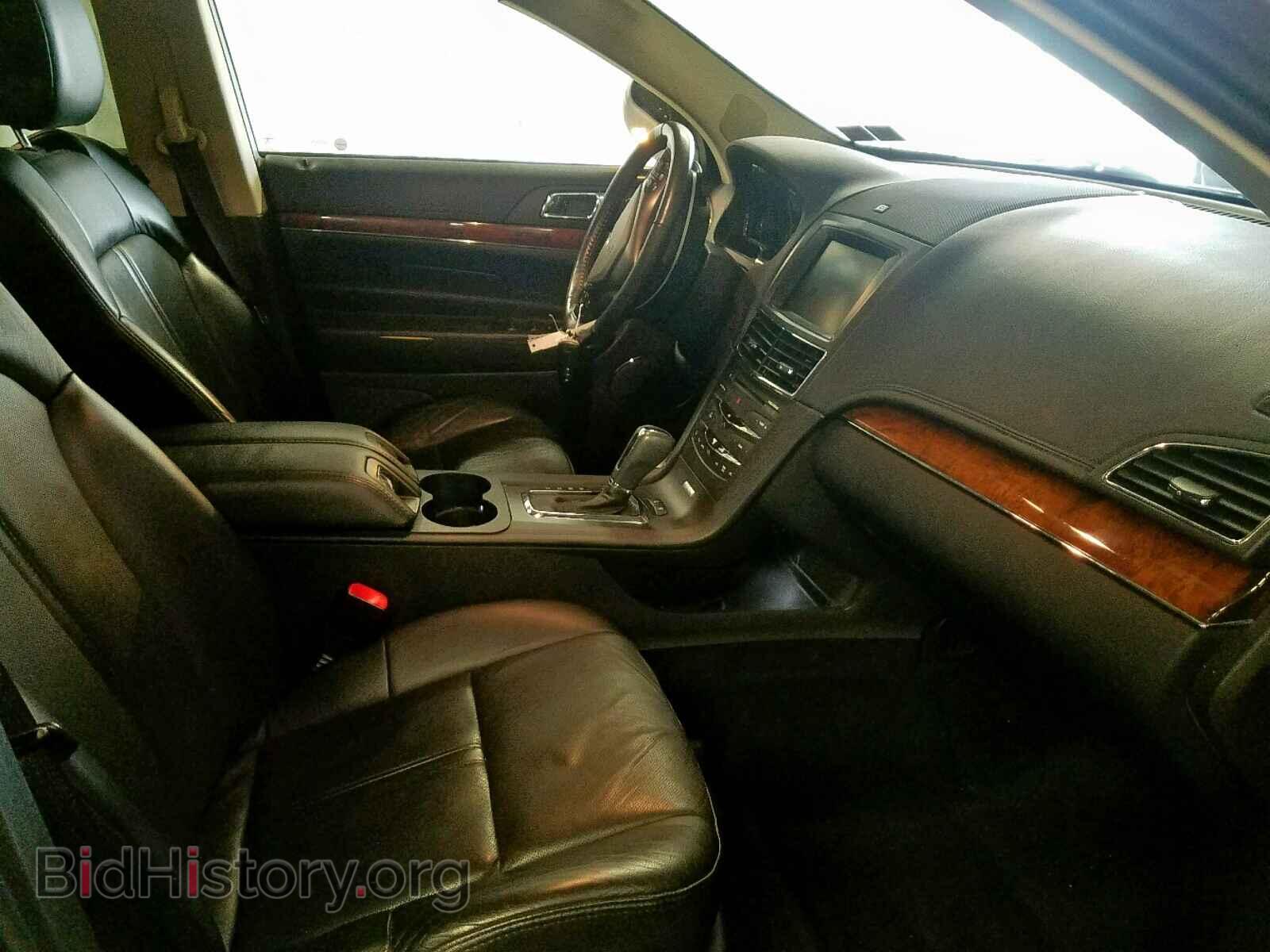 2014 LINCOLN MKT - VIN: 2LMHJ5AT5EBL51966 - Фото 5
