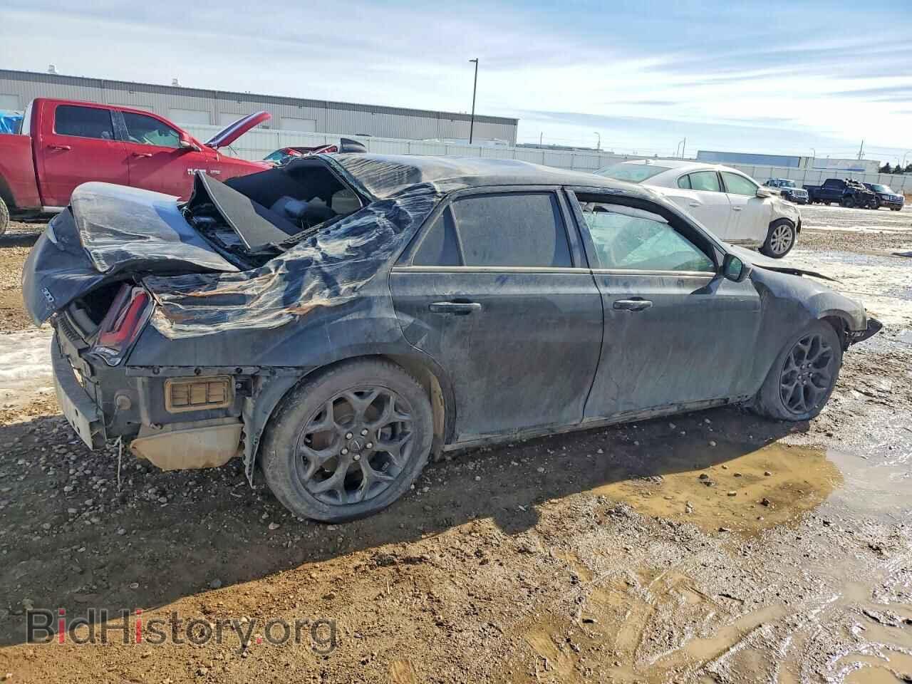 2019 CHRYSLER 300 - VIN: 2C3CCAGG1KH698375 - Photo 3