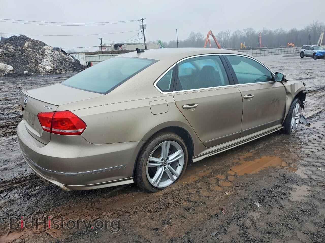 2015 VOLKSWAGEN PASSAT - VIN: 1VWCM7A36FC045273 - Фото 3
