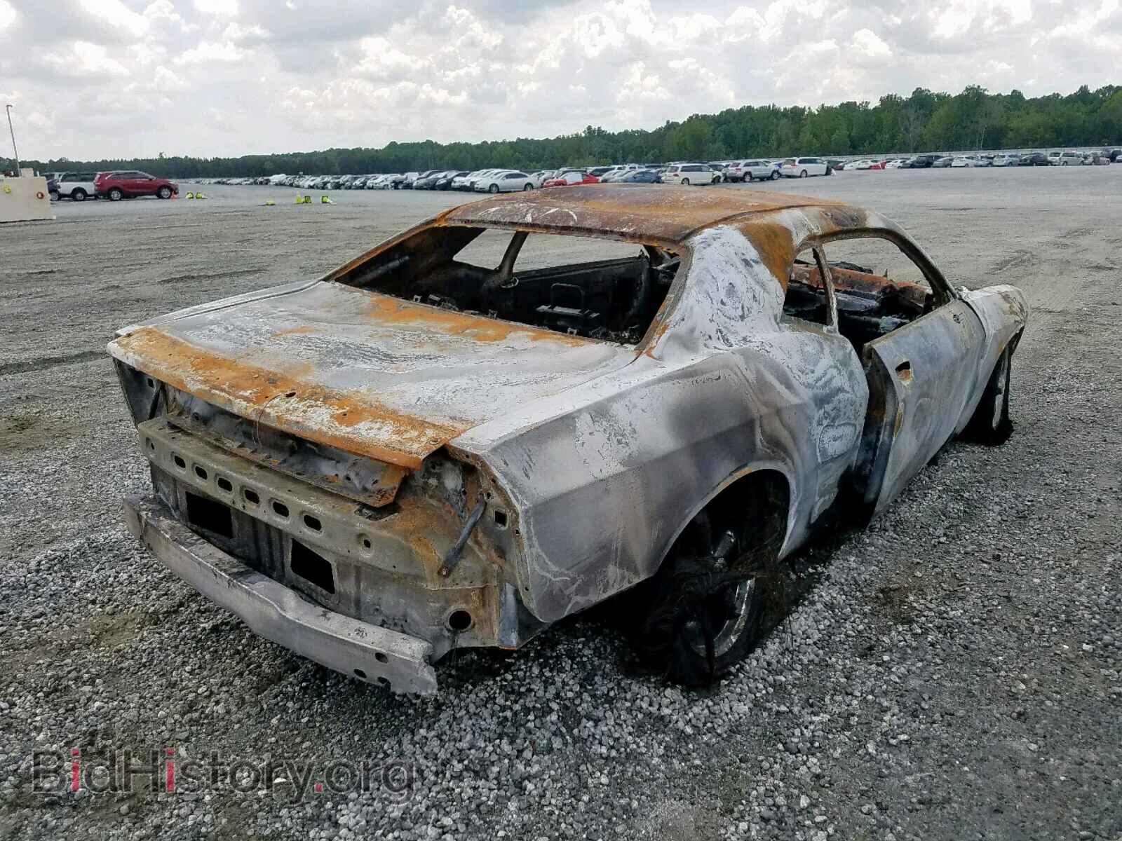 2019 DODGE CHALLENGER - VIN: 2C3CDZAG0KH620464 - Photo 4