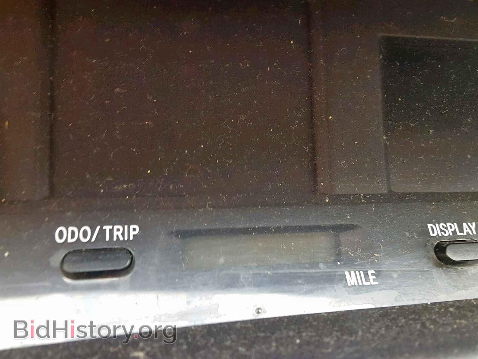 2002 TOYOTA AVALON - VIN: 4T1BF28BX2U208564 - Photo 8
