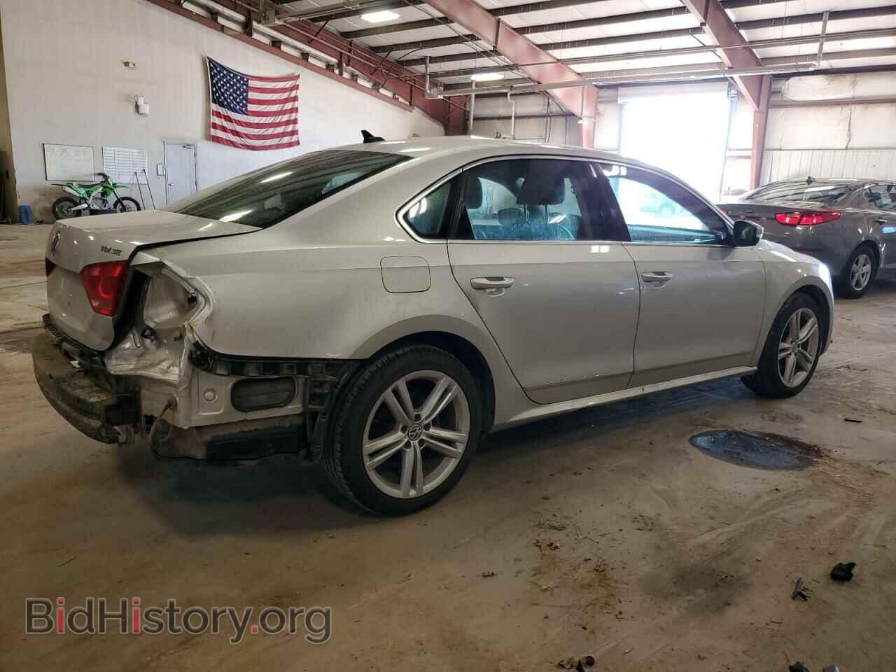 2015 VOLKSWAGEN PASSAT - VIN: 1VWBV7A38FC084620 - Фото 3