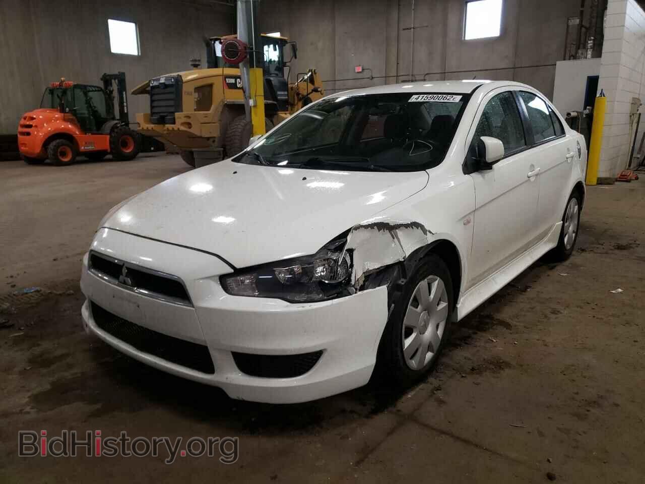 2011 MITSUBISHI LANCER - VIN: JA32U2FU4BU028199 - Фото 2
