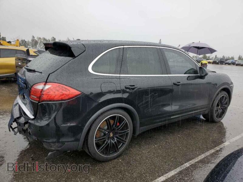 2013 Porsche CAYENNE (VIN WP1AC2A26DLA91768) — photo 3 of 12