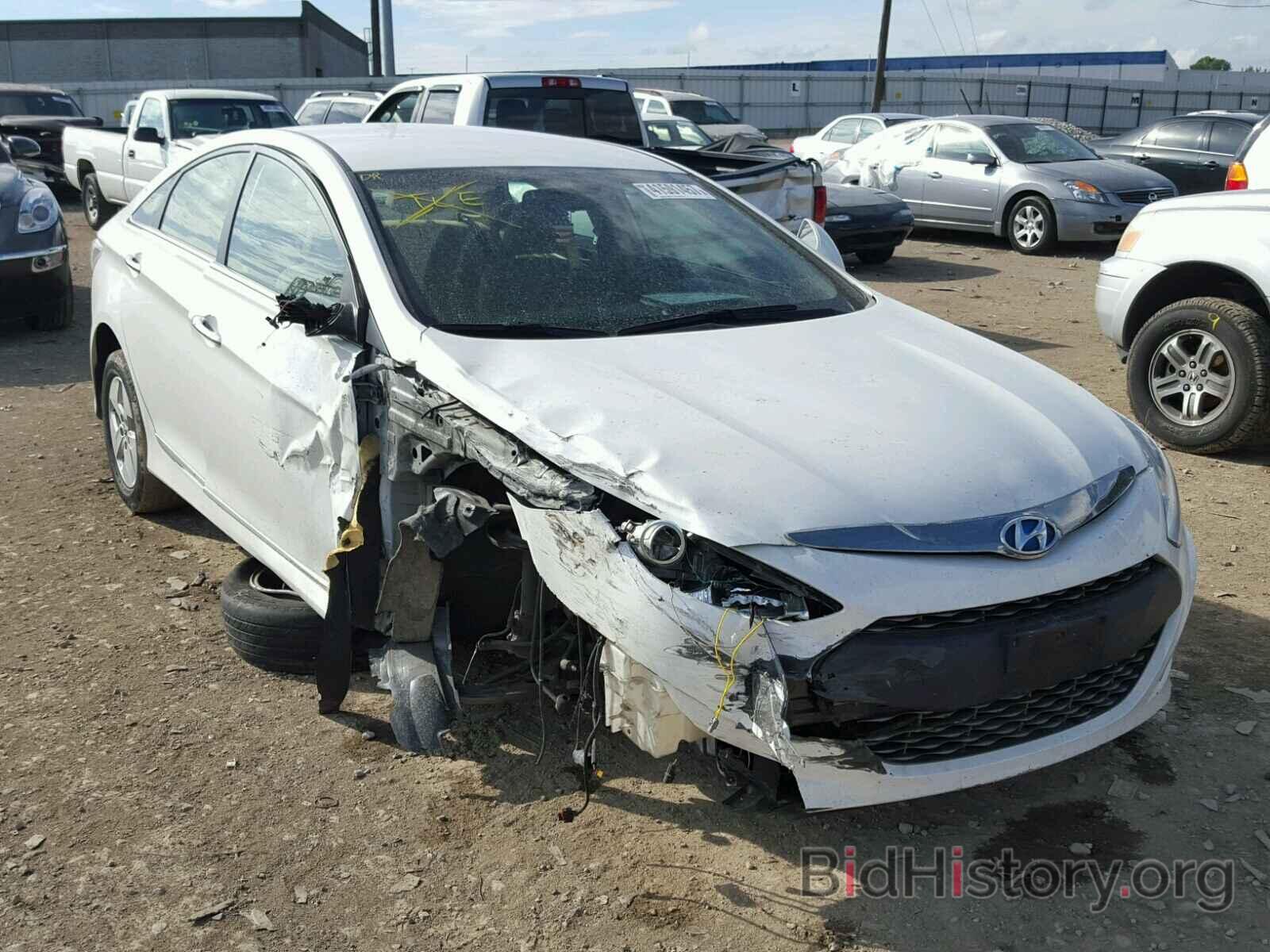 Photo KMHEC4A4XBA008475 - HYUNDAI SONATA 2011