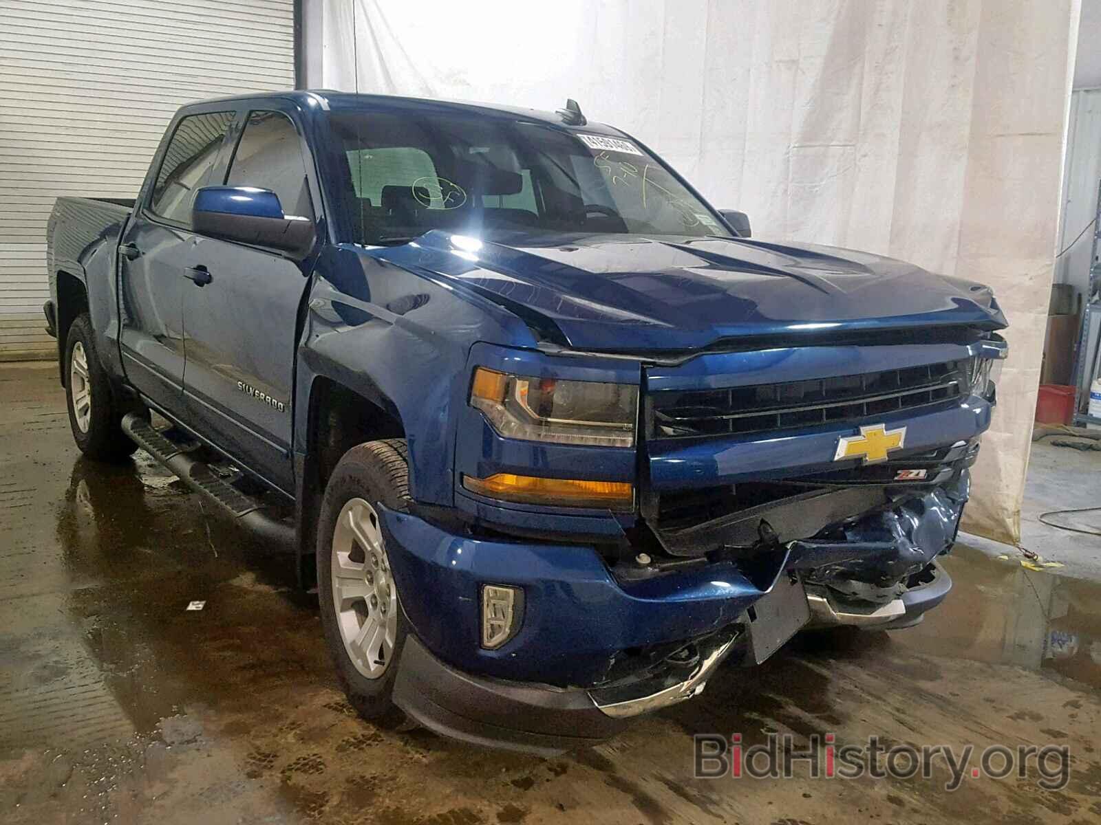 Фотография 3GCUKREC8HG514916 - CHEVROLET SILVERADO 2017