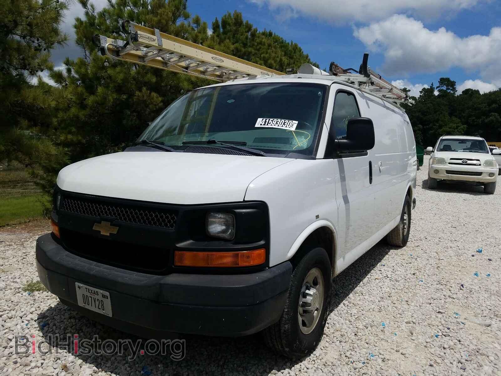 2013 CHEVROLET EXPRESS - VIN: 1GCWGFCB6D1902318 - Фото 2