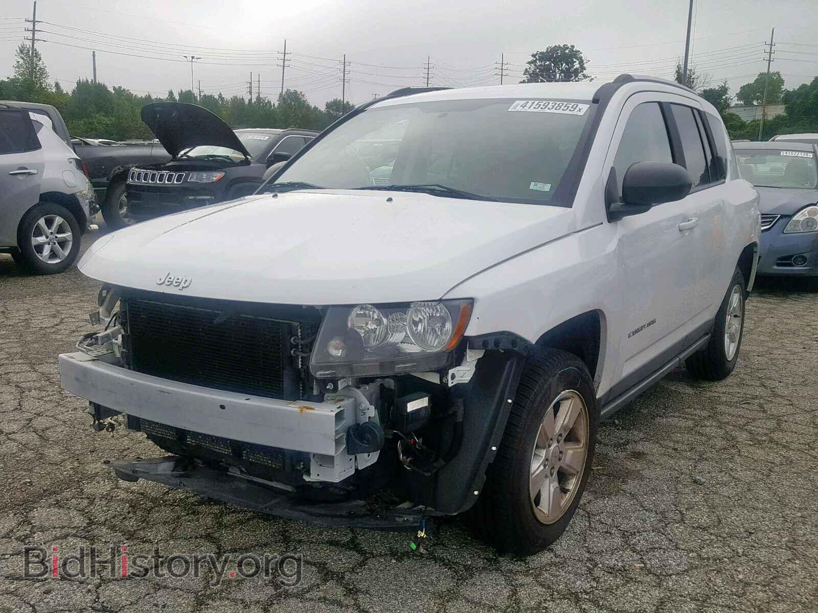 2014 JEEP COMPASS SP - VIN: 1C4NJCBA3ED593900 - Фото 2