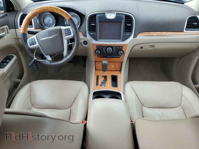 2012 Chrysler 300 (VIN 2C3CCAET8CH274872) — фото 8 из 12