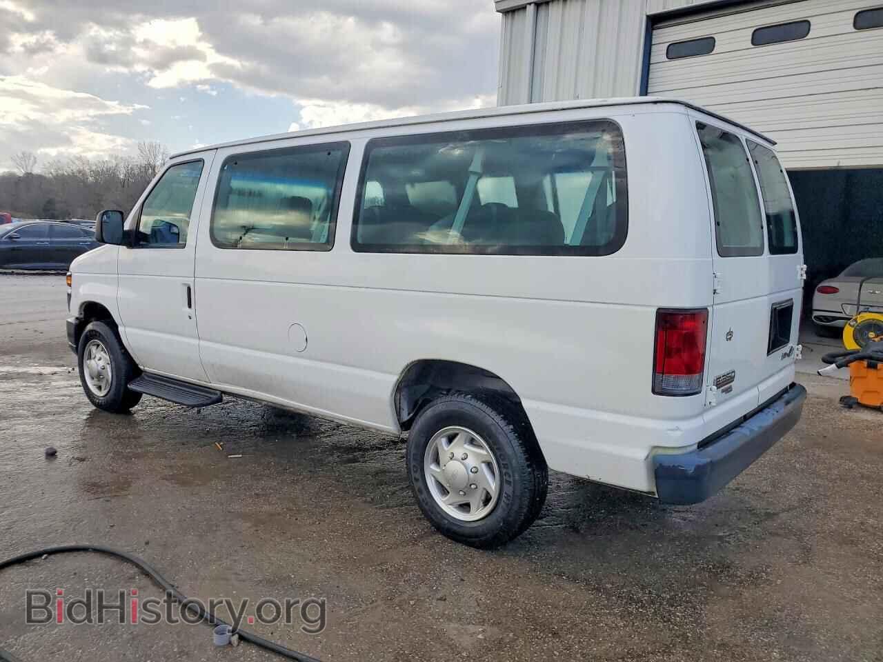 2010 FORD ECONOLINE - VIN: 1FBNE3BL3ADA95247 - Фото 2