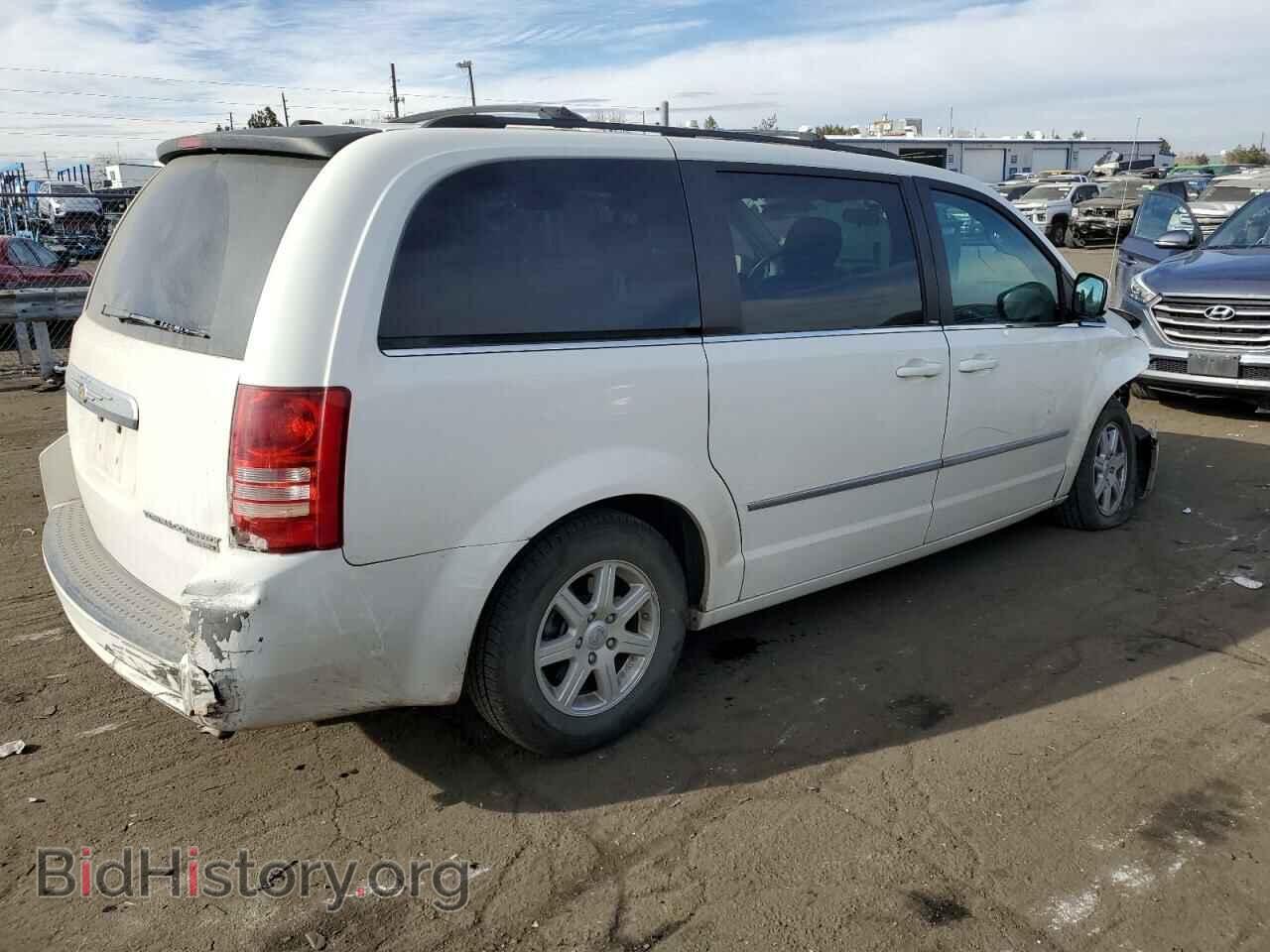 2010 CHRYSLER MINIVAN - VIN: 2A4RR5D10AR221855 - Фото 3