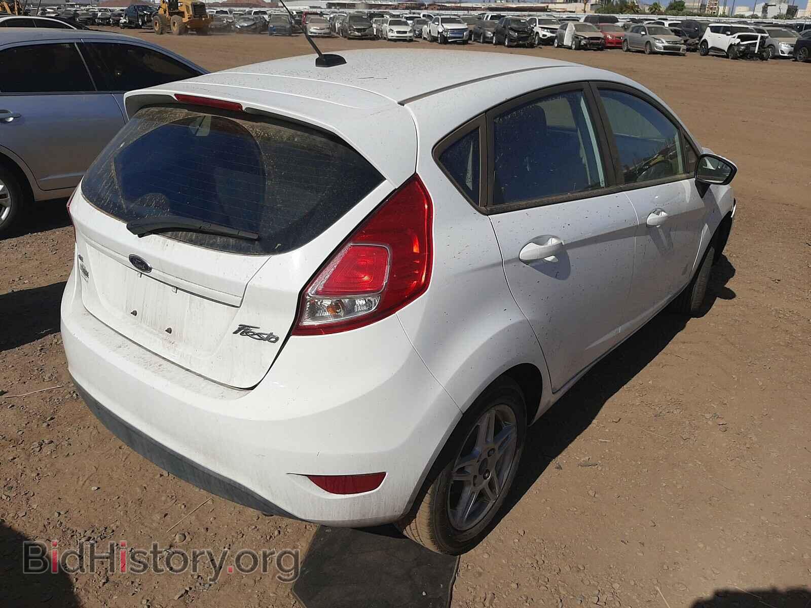 2017 FORD FIESTA - VIN: 3FADP4EJ1HM132138 - Фото 4