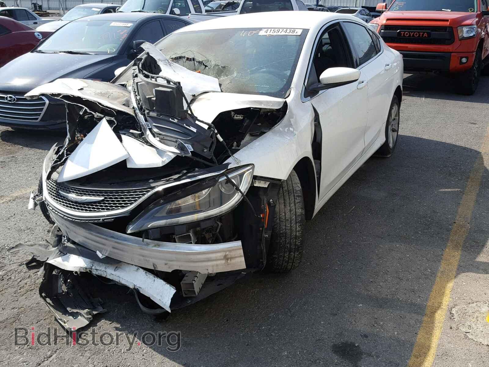 2015 CHRYSLER 200 - VIN: 1C3CCCAB5FN694285 - Photo 2