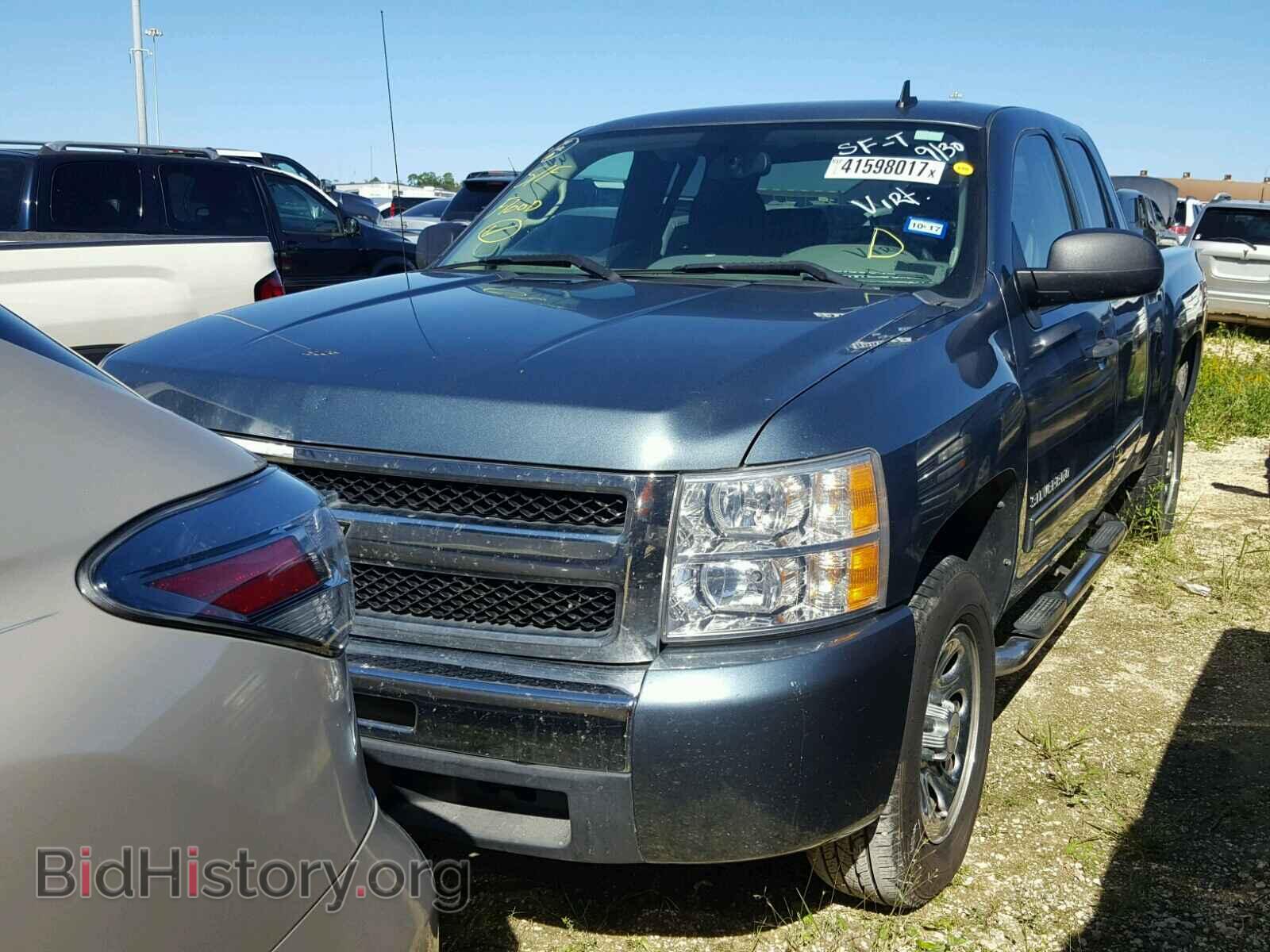 2011 CHEVROLET SILVERADO - VIN: 1GCRCREA5BZ164394 - Фото 2