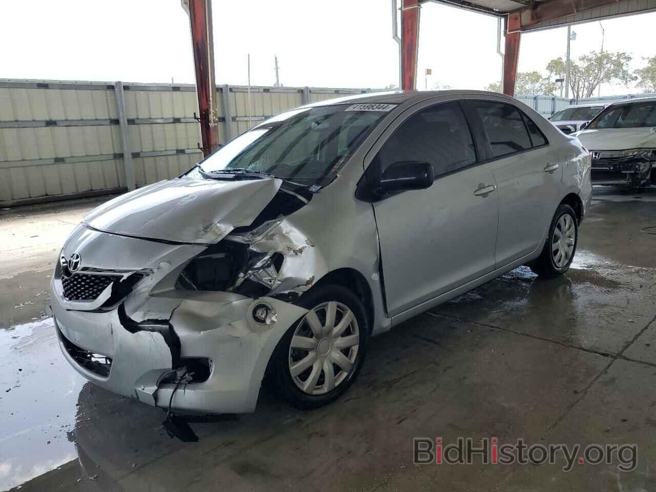 Фотография JTDBT4K31A1357990 - TOYOTA YARIS 2010