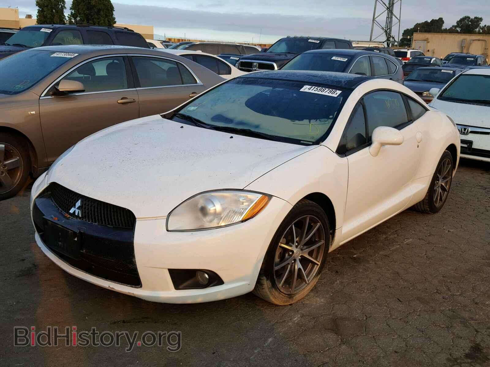 2011 MITSUBISHI ECLIPSE - VIN: 4A31K5DFXBE001671 - Photo 2