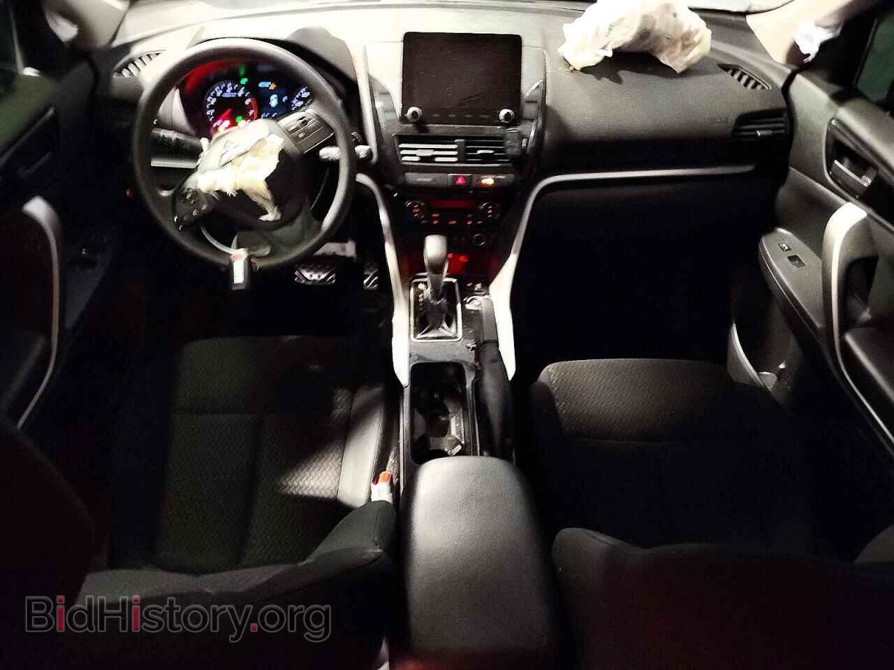 2024 MITSUBISHI ECLIPSE - VIN: JA4ATVAA2RZ058761 - Photo 8