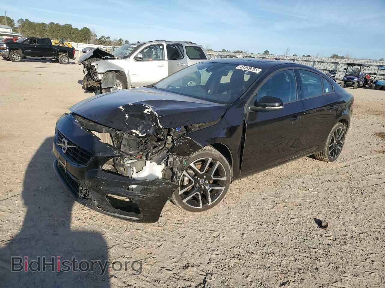 Photo YV126MFL1H2438472 - VOLVO S60 2017
