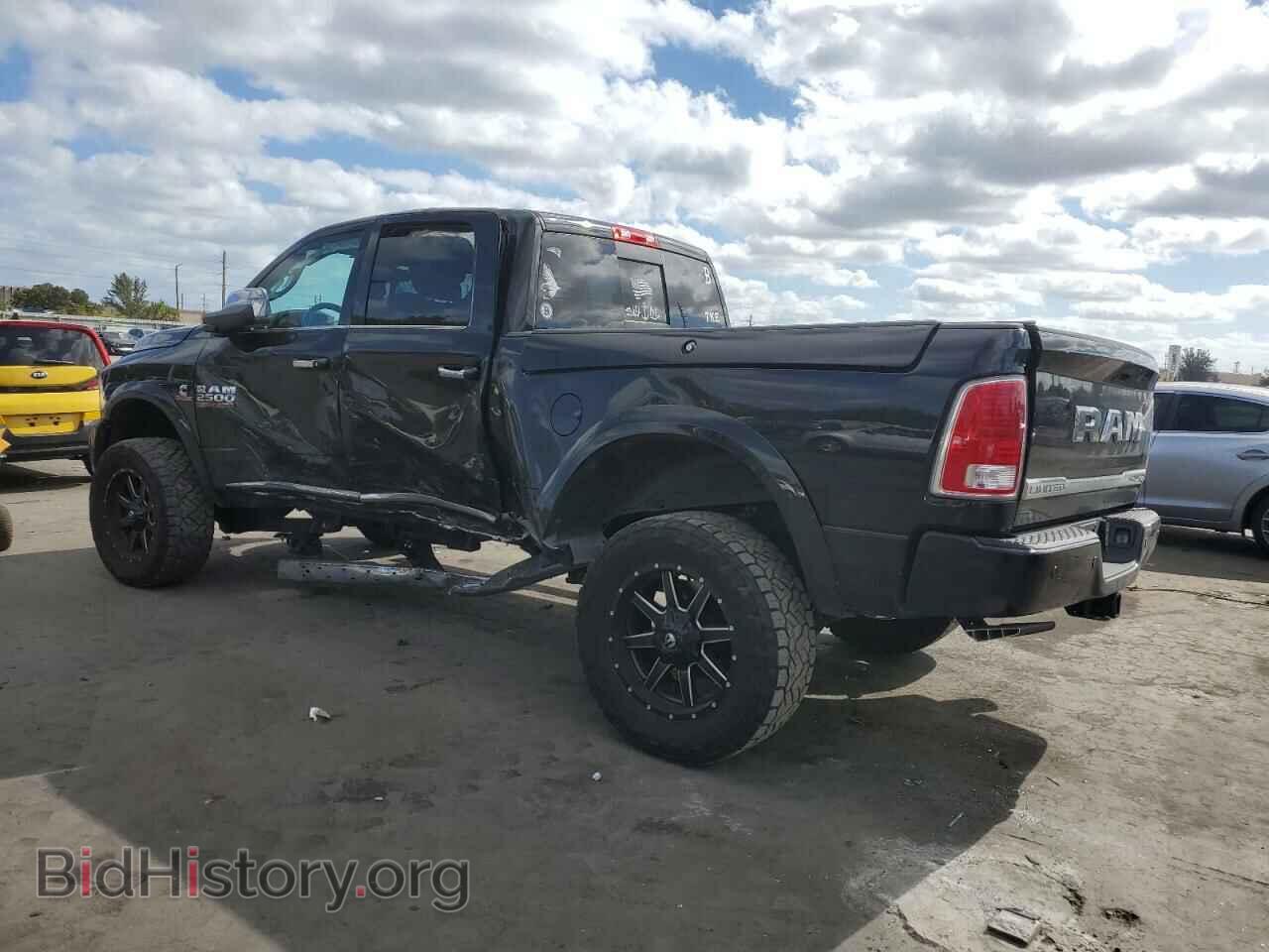 2018 RAM 2500 - VIN: 3C6UR5GL3JG213372 - Фото 2
