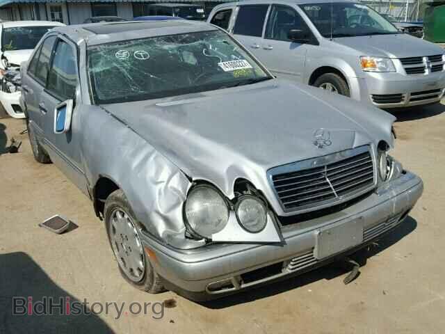Photo WDBJF65H1XA753950 - MERCEDES-BENZ E 1999