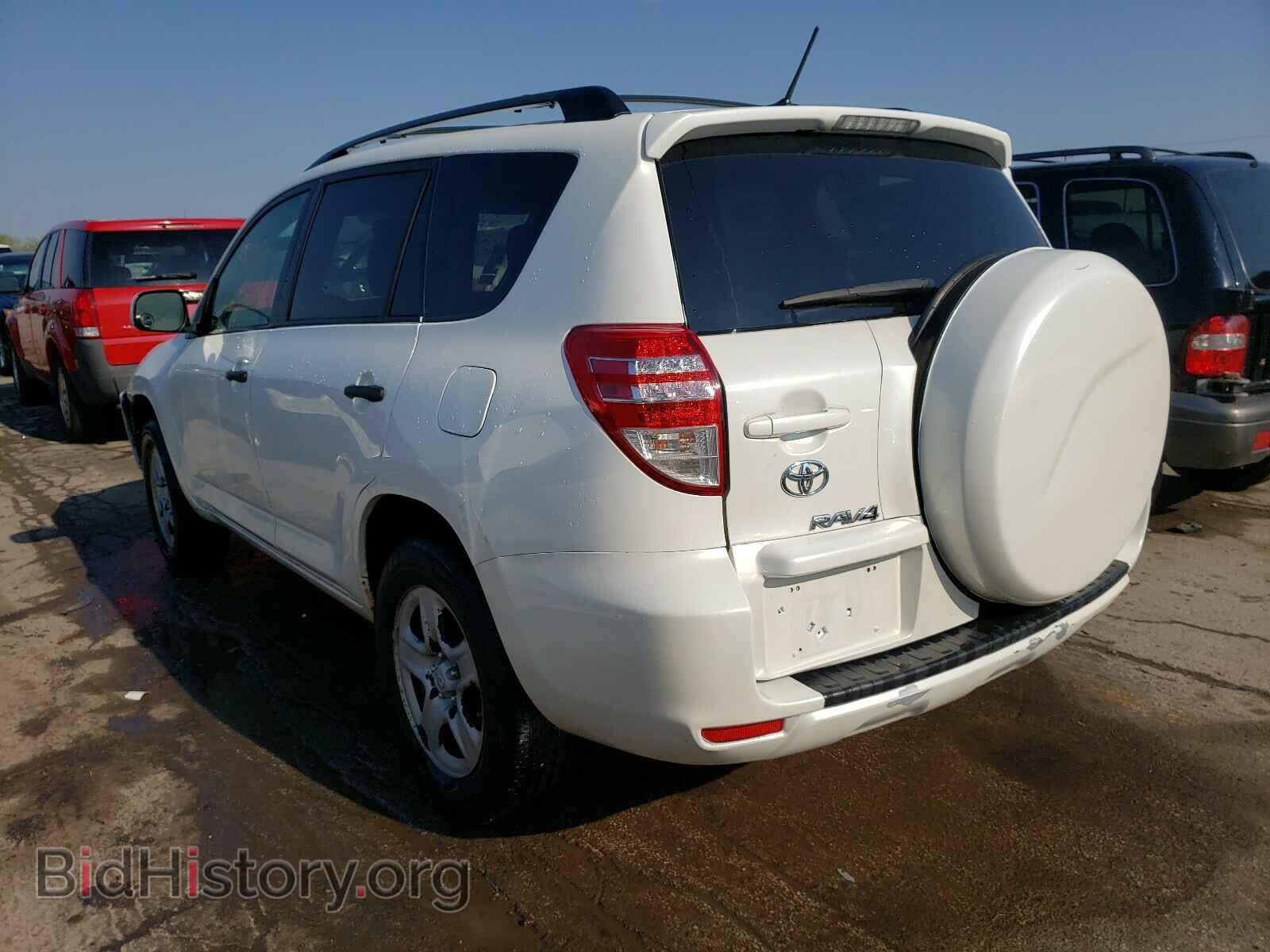 2011 TOYOTA RAV4 - VIN: 2T3BF4DV8BW110099 - Фото 3