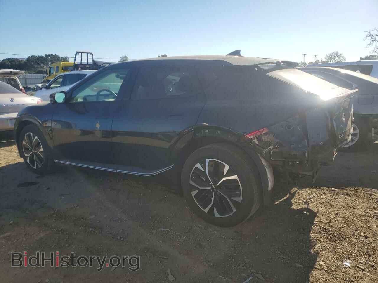 2022 KIA EV6 LIGHT - VIN: KNDC3DLC2N5035277 - Photo 2